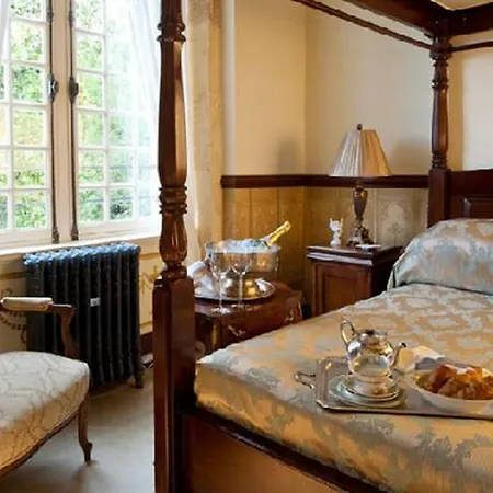Chateau De La Ligne Hotel 3*